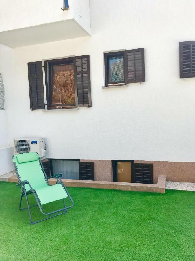 Apartmani Lisac Baška Eksteriør billede