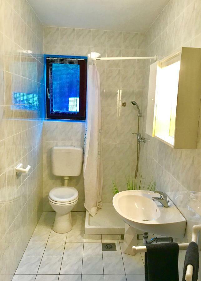 Apartmani Lisac Baška Eksteriør billede