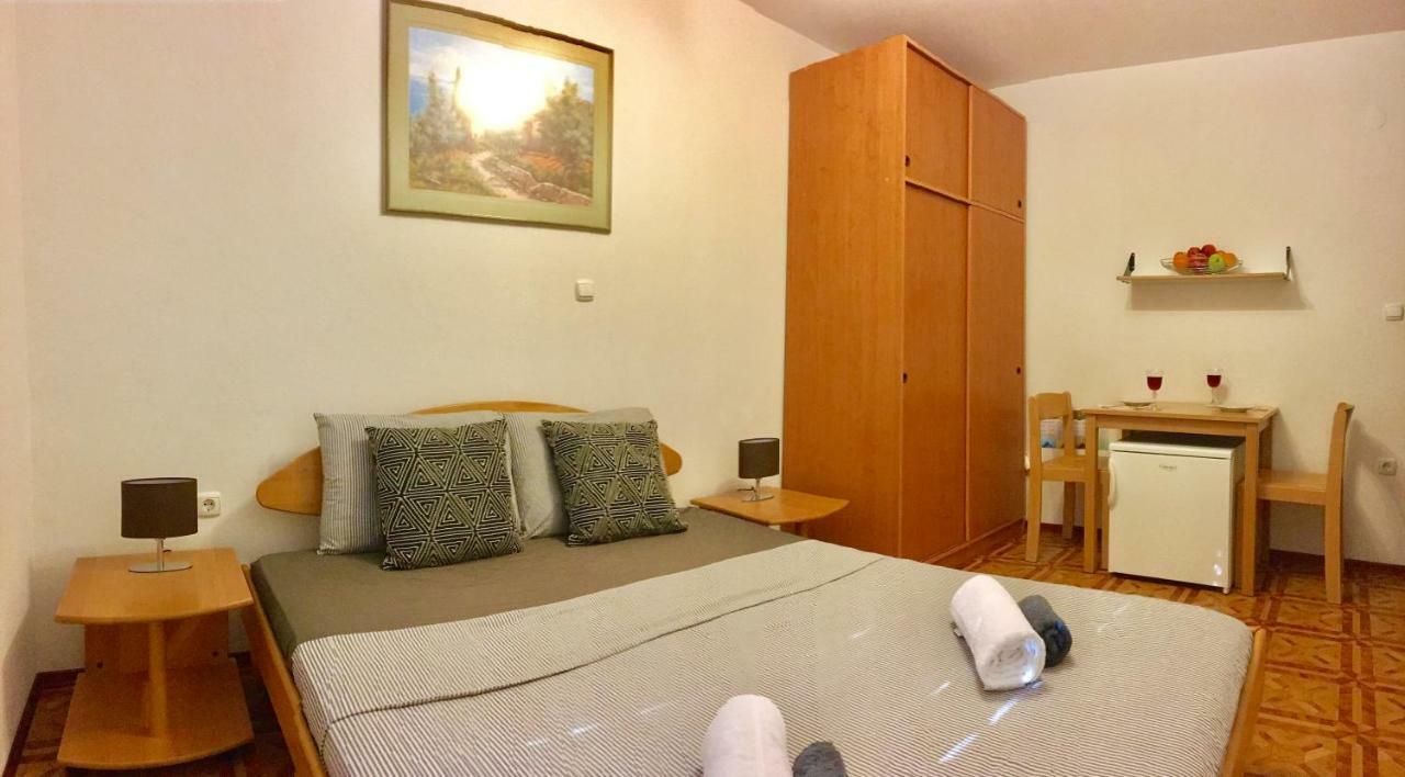 Apartmani Lisac Baška Eksteriør billede
